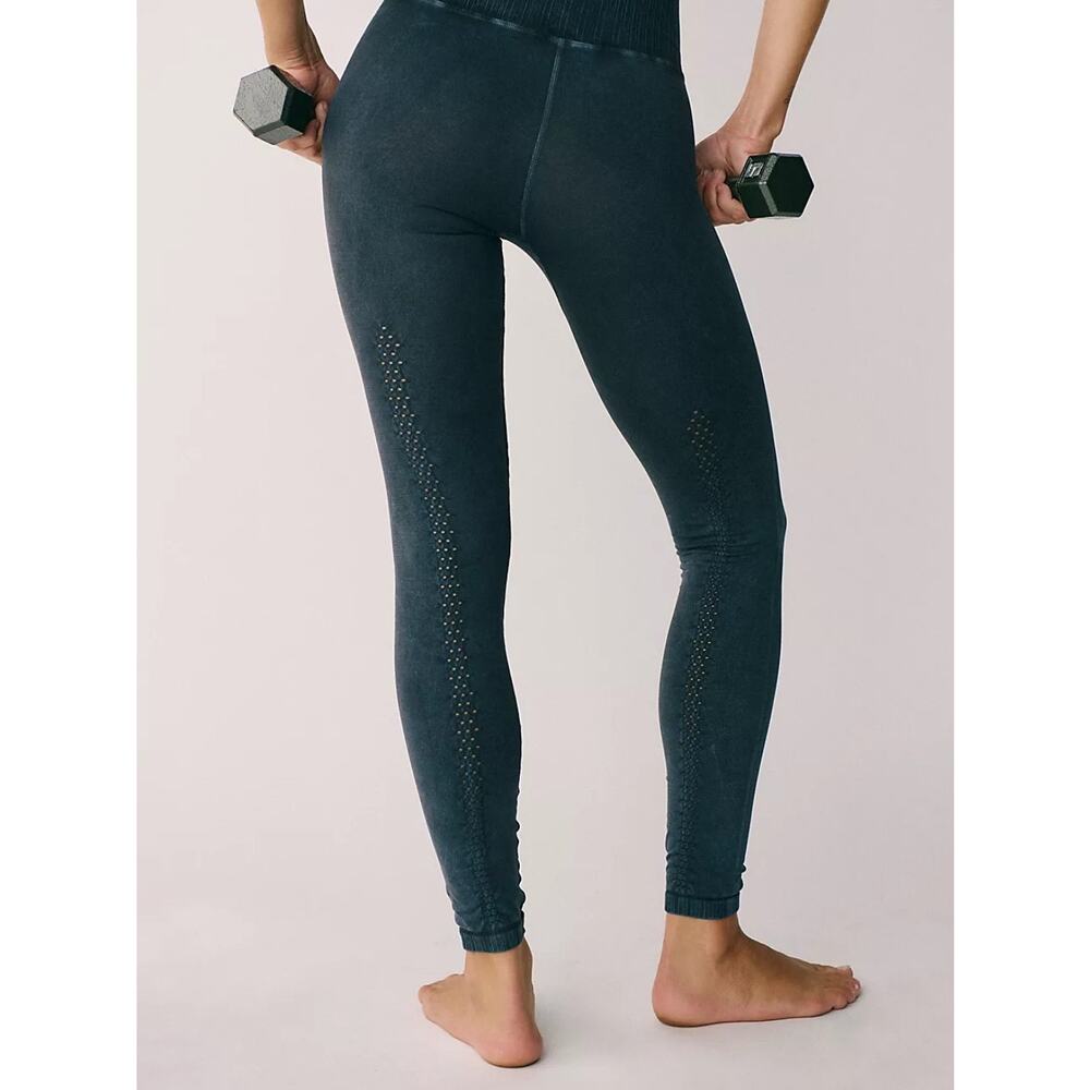 Free People Movement Good Karma Leggings Dark Wash Size XS/S - Picture 9 of 9